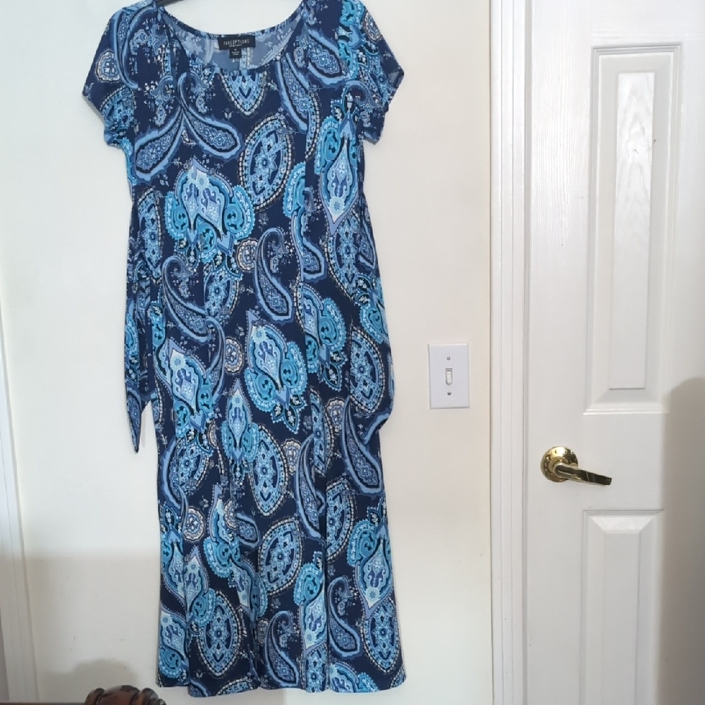 Perceptions Navy and Light Blue Paisley Dress